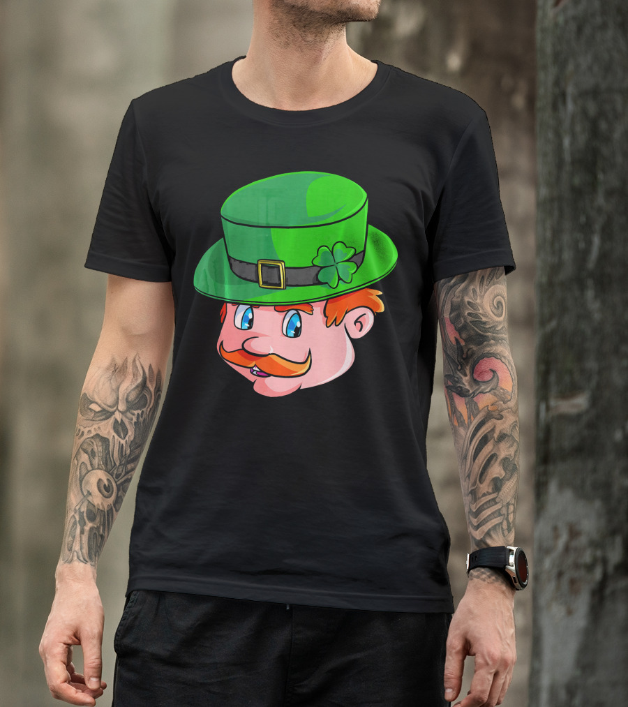 Leprechaun Face With Green Hat And Shamrock T-Shirt