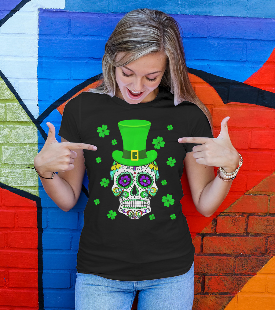 Leprechaun Sugar Skull Shamrock St Patrick's Day T-Shirt