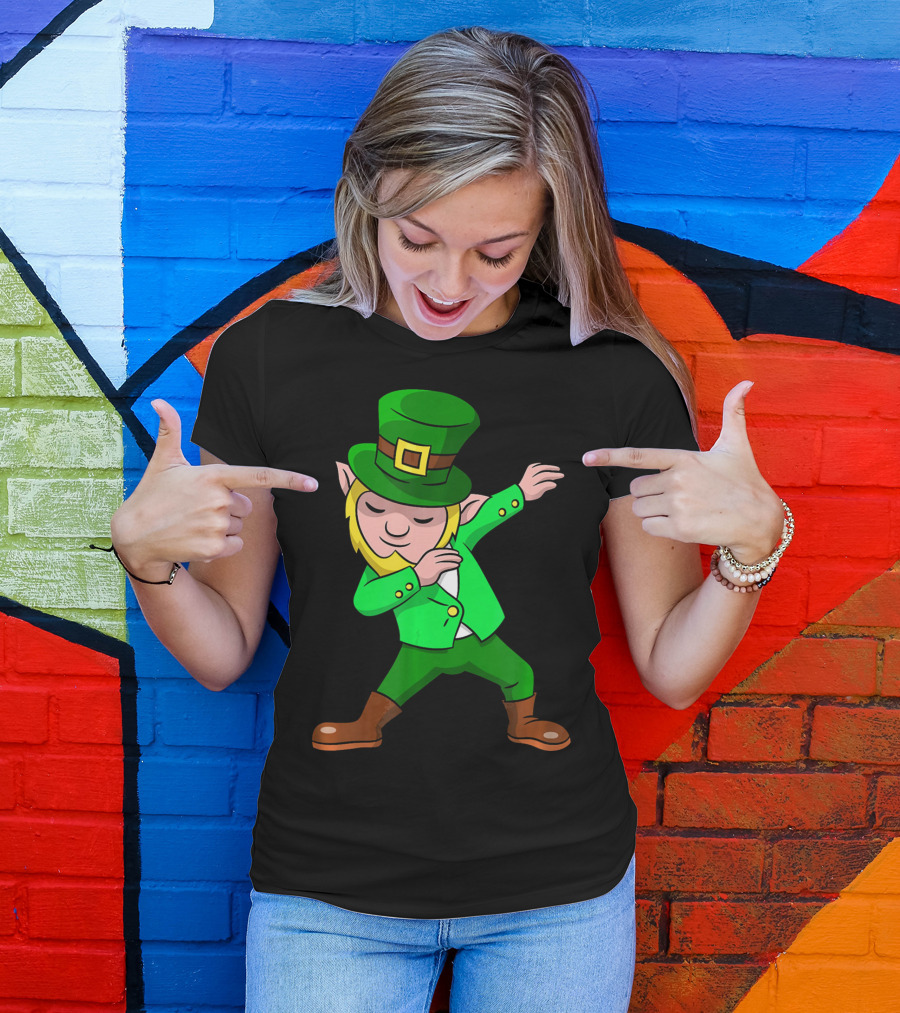 St Patricks Day Funny Dabbing Leprechaun T-Shirt