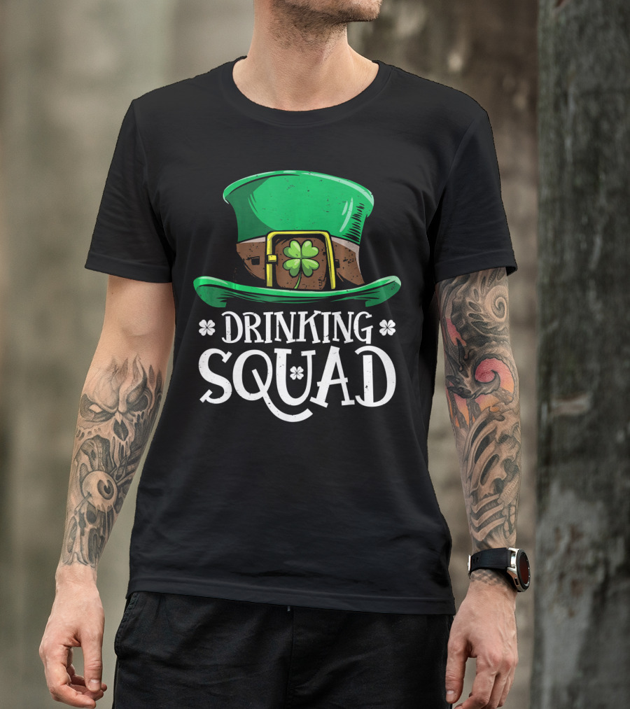 Leprechaun Drinking Squad St Pat Green Hat Clover St Patrick's Day T-Shirt