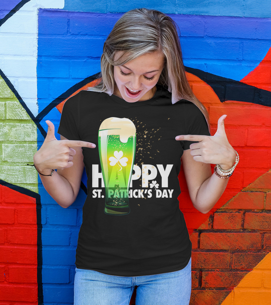 Happy St. Patrick's Day Irish Green Beer With Shamrock Bubbles T-Shirt