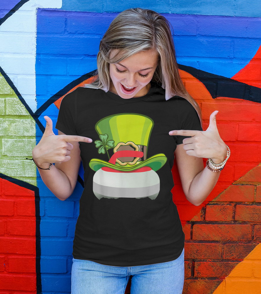 Leprechaun Curling Irish Hat Shamrock T-Shirt