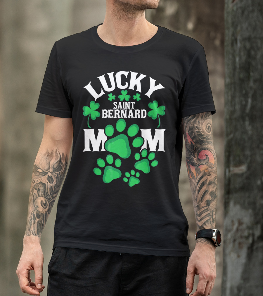 Lucky Saint Bernard Mom St. Patrick's Day T-Shirt