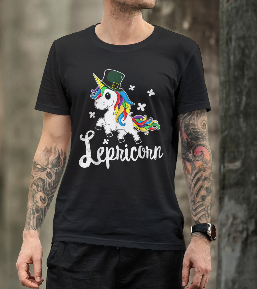 Lepricorn St Patricks Day Unicorn With Rainbow Mane And Leprechaun Hat T-Shirt