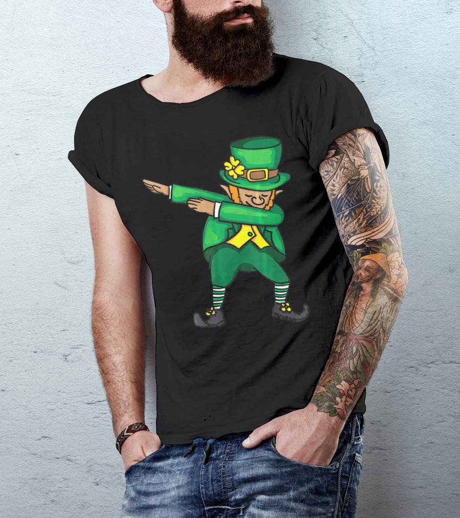 Dabbing Leprechaun Cute St. Pats Day Irish Dance T-Shirt
