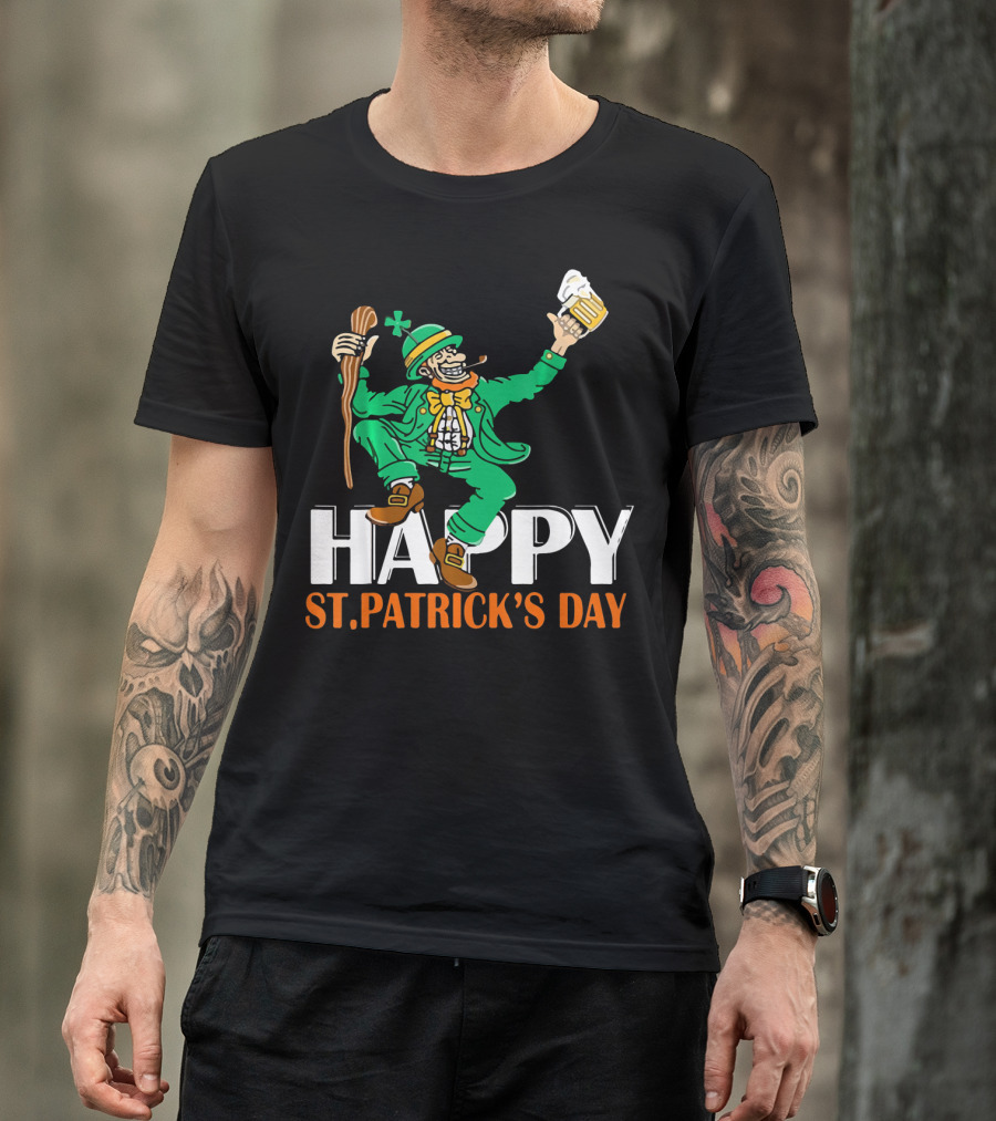 Happy St. Patrick's Day Green Celebrating Beer And Shamrock T-Shirt