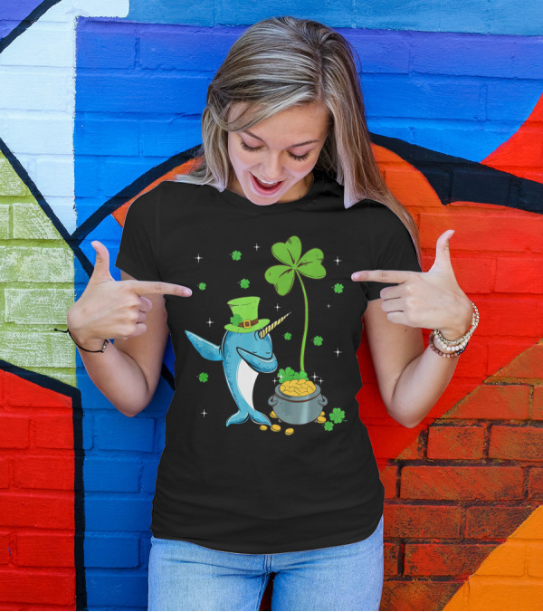 Shamrock Leprechaun Narwhal With Pot Of Gold St Patricks T-Shirt