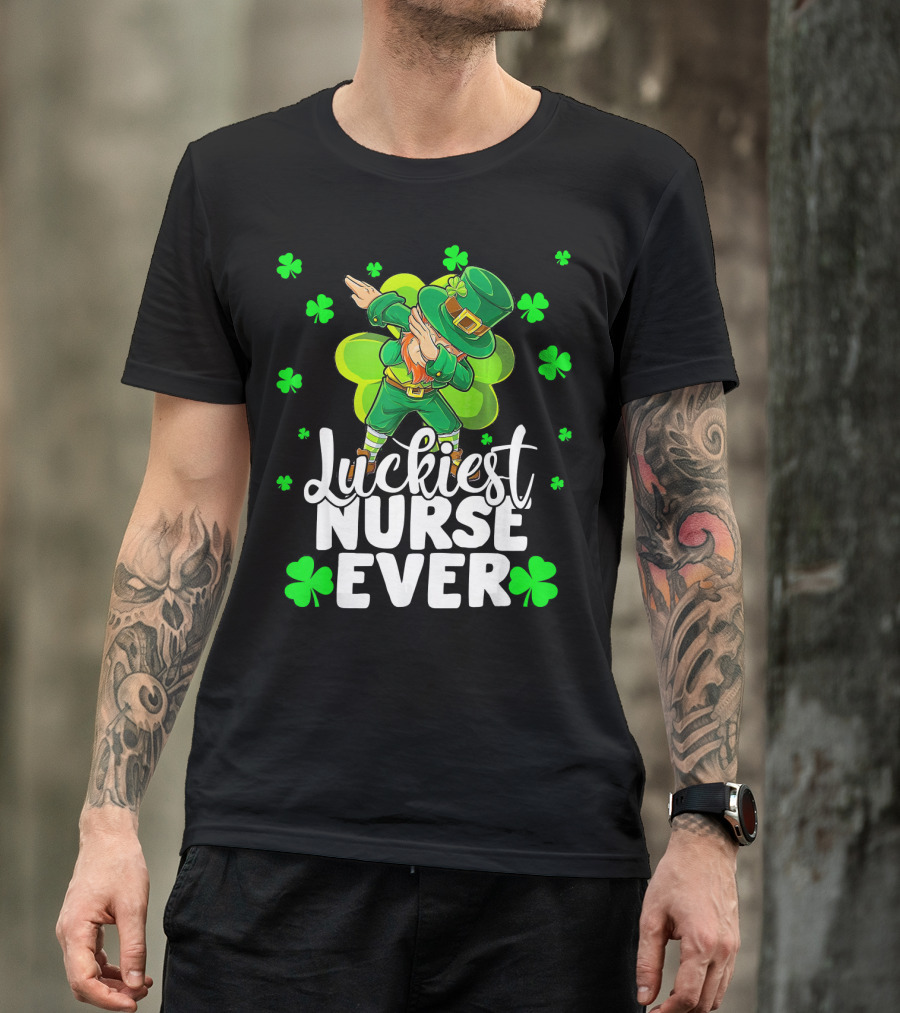 Luckiest Nurse Ever Leprechaun Dab St Patrick's Day Shamrock T-Shirt