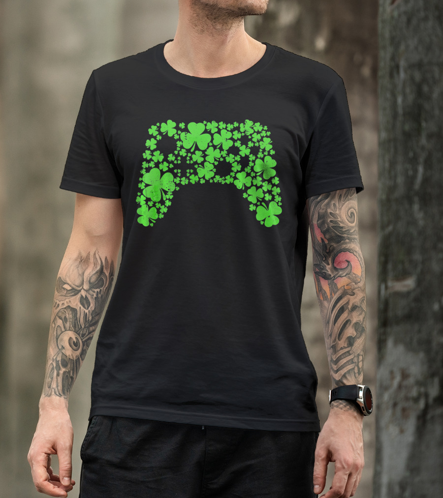 St Patricks Day Gamer Gaming Lucky Shamrock Controller T-Shirt