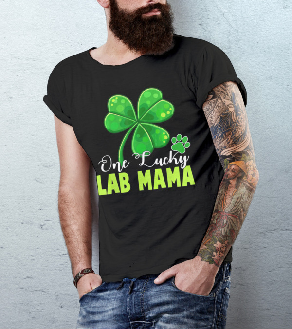 One Lucky Lab Mama Shamrock Paw Prints T-Shirt
