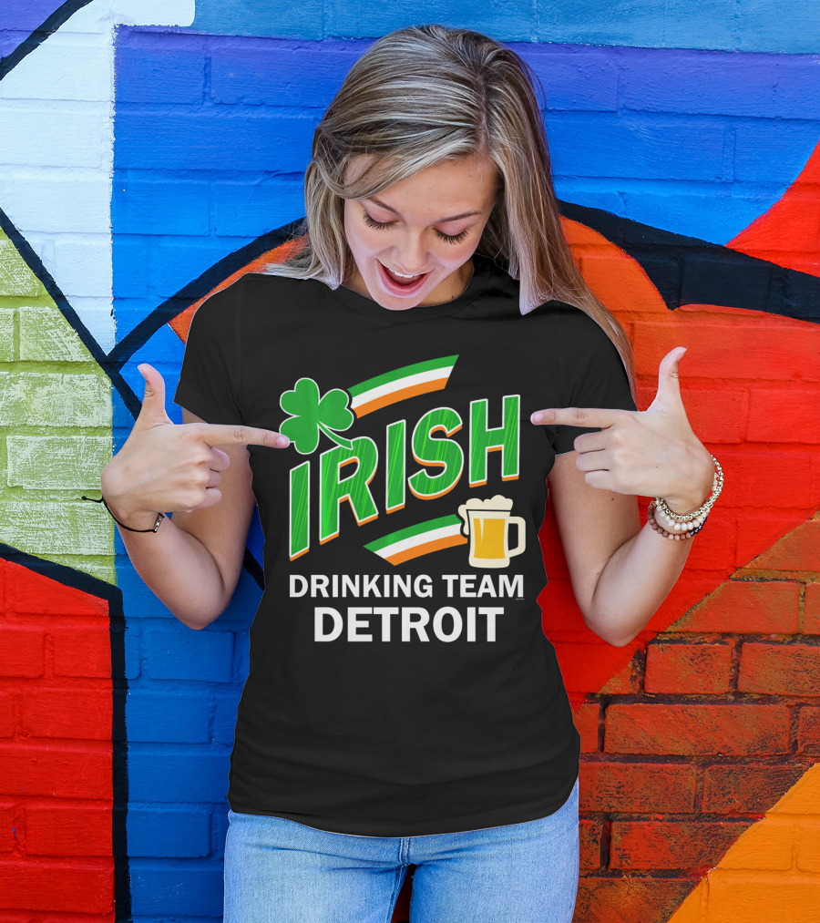 Detroit Irish Drinking Team St Patricks Clover Beer T-Shirt