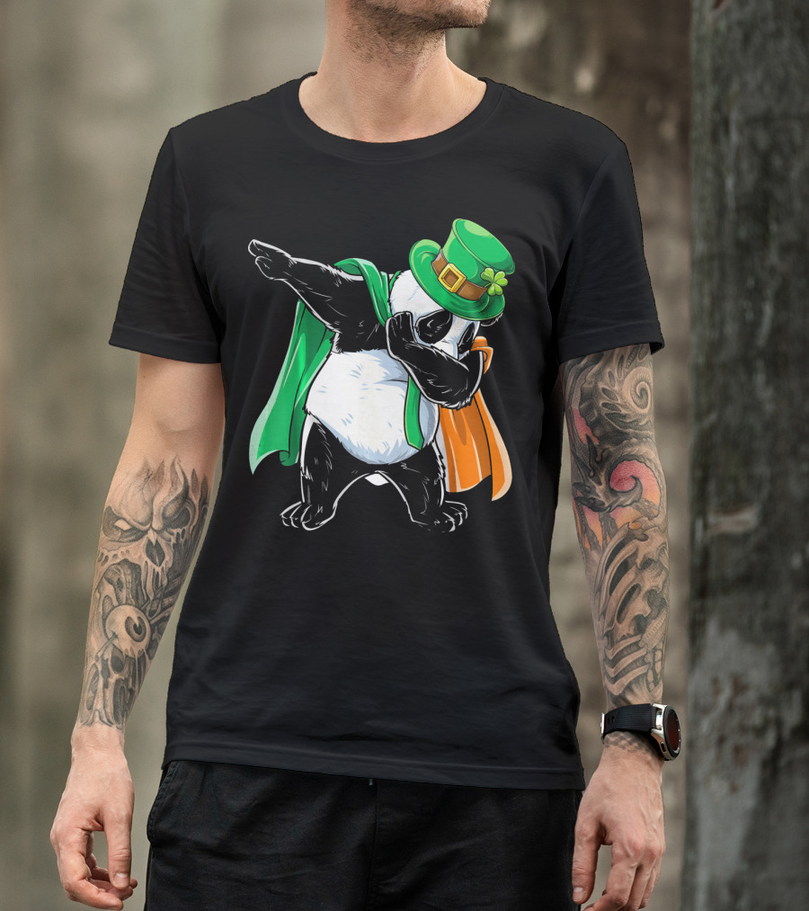 Dabbing Panda St Patricks Day Irish Flag Hat Shamrock T-Shirt