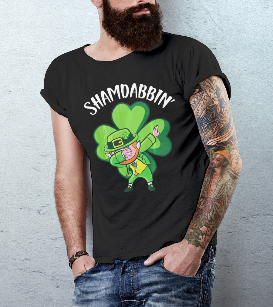 SHAMDABBIN' Leprechaun Dabbing With Big Shamrock T-Shirt