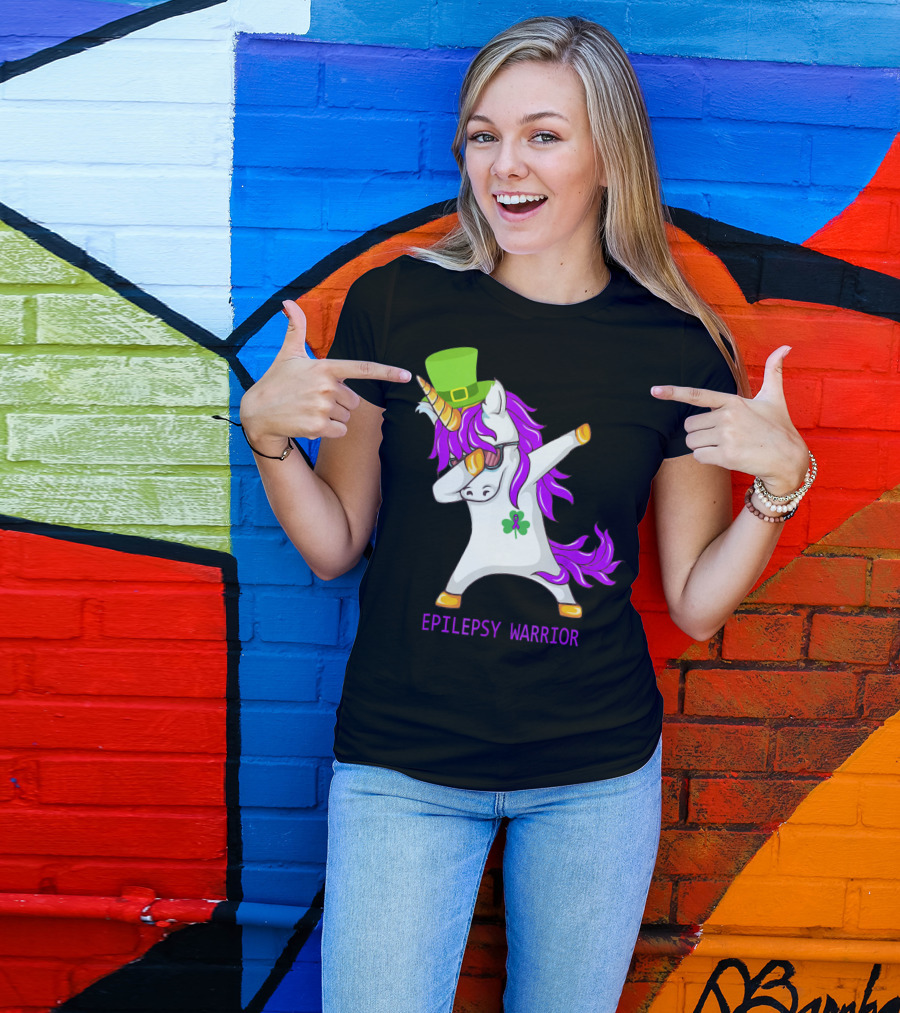 Unicorn Epilepsy Warrior Dabbing With Green Hat And Shamrock T-Shirt