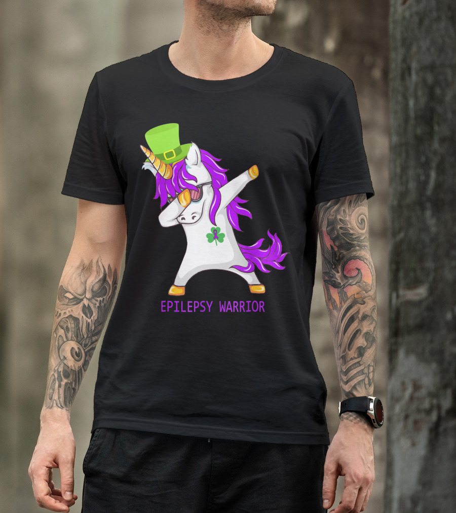 Unicorn Epilepsy Warrior Dabbing With Green Hat And Shamrock T-Shirt