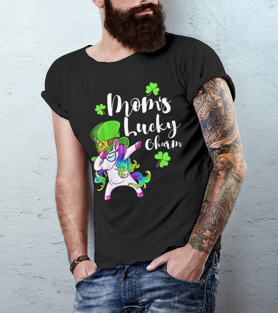 Mom's Lucky Charm St. Patricks Day Unicorn Irish Dance T-Shirt