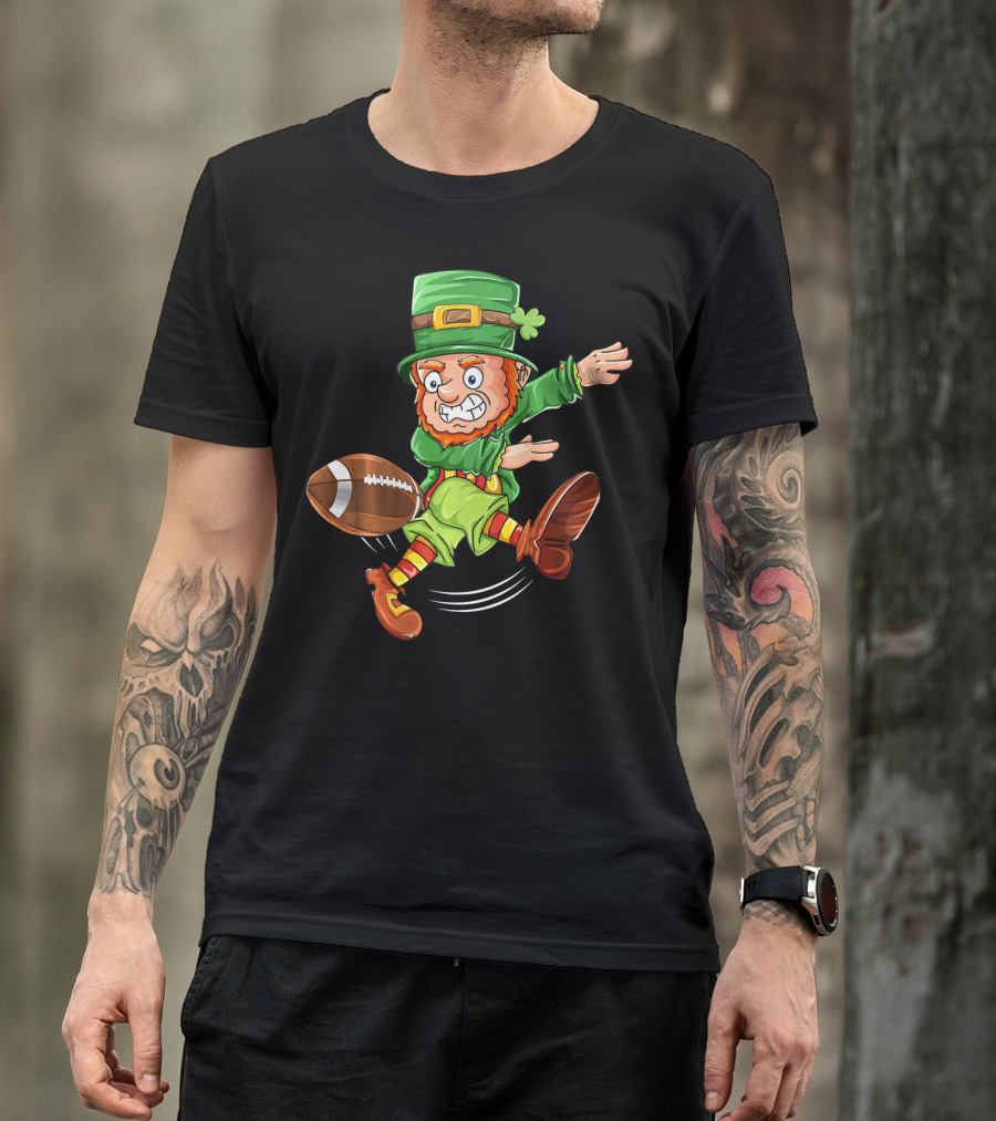 Leprechaun Rugby Kick St Patricks Day Coach Fun T-Shirt