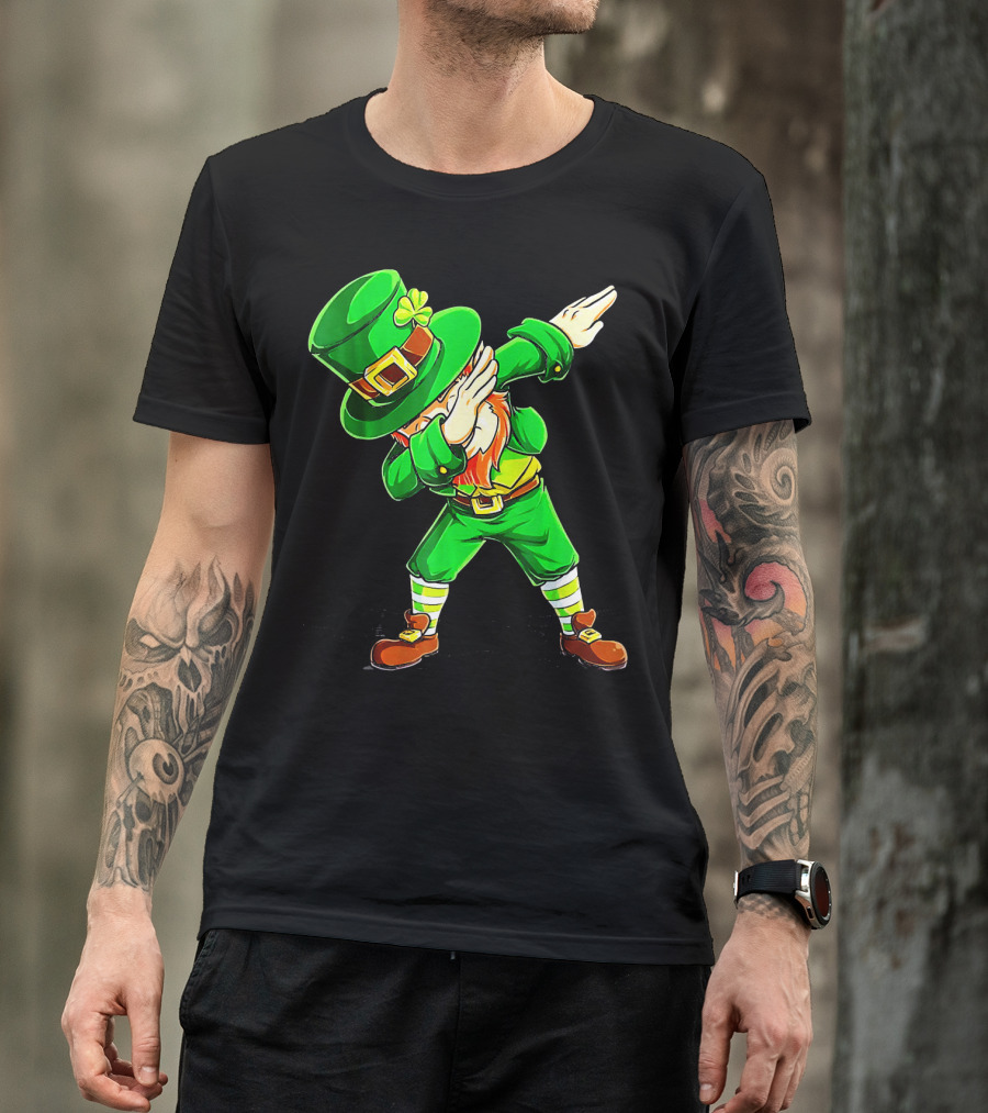 Leprechaun Dabbing Dance Pose In Green Costume T-Shirt