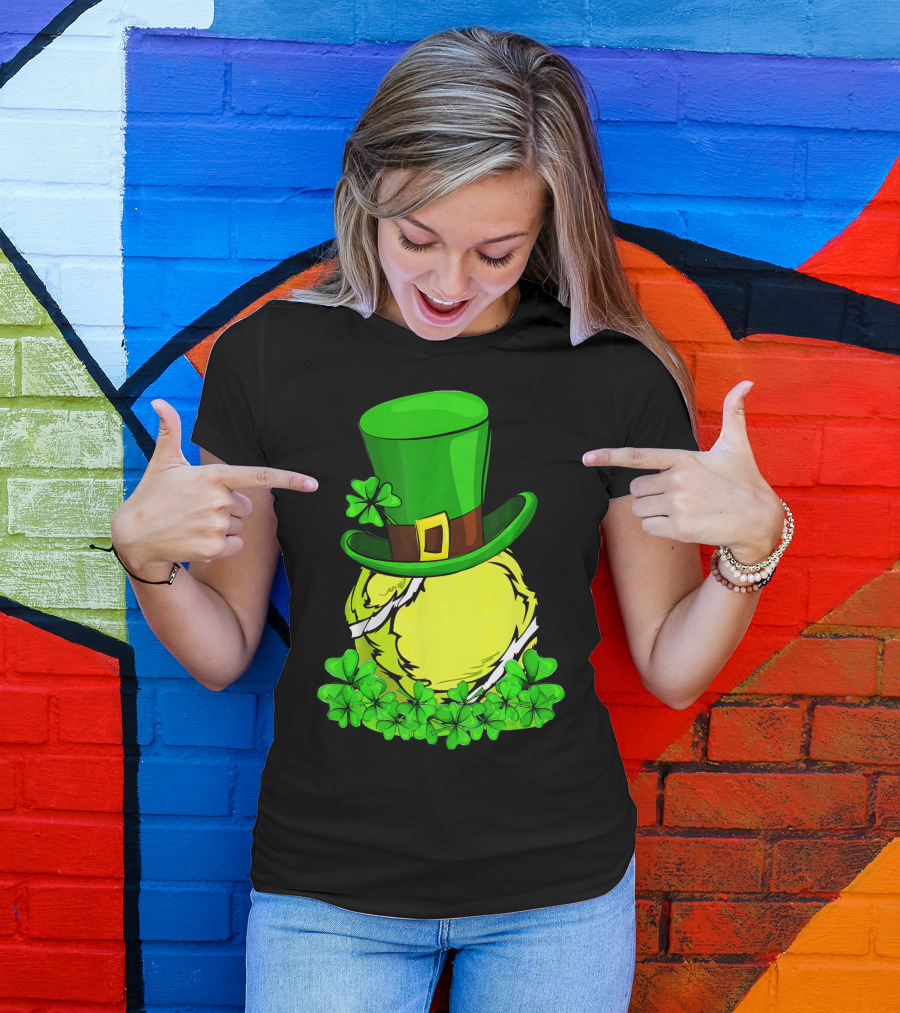 Leprechaun Hat Shamrock Tennis Ball St Patrick T-Shirt