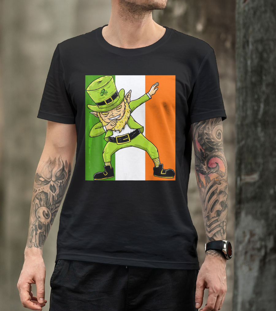 Irish Flag Dabbing Leprechaun St Patrick's Day T-Shirt
