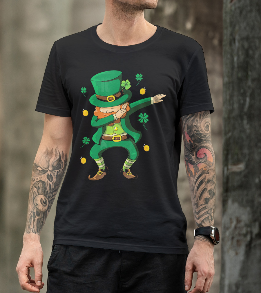 Funny Leprechaun Dabbing With Clover Coins T-Shirt