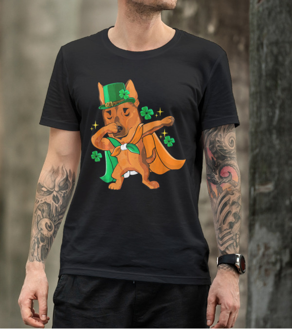 German Shepherd Leprechaun Dabbing With Shamrocks And Green Hat T-Shirt
