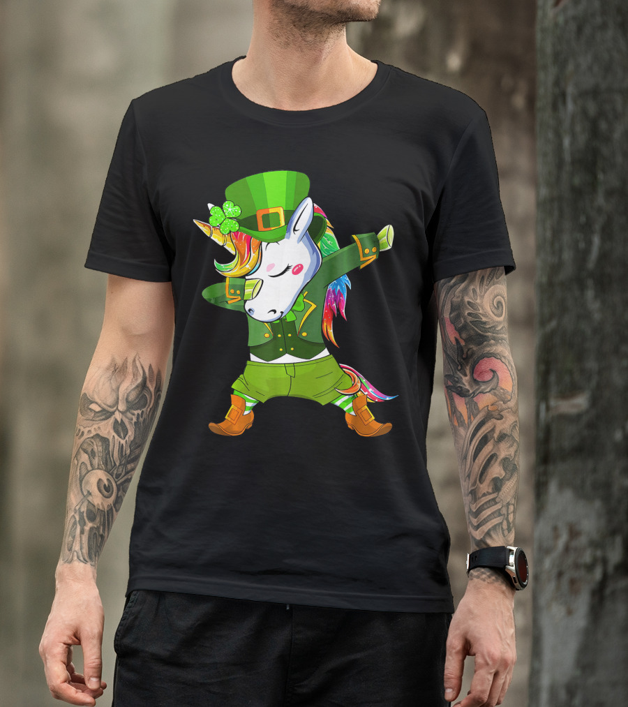 Leprechaun Costume Funny Dabbing Unicorn St. Patrick's Day Rainbow Magic T-Shirt