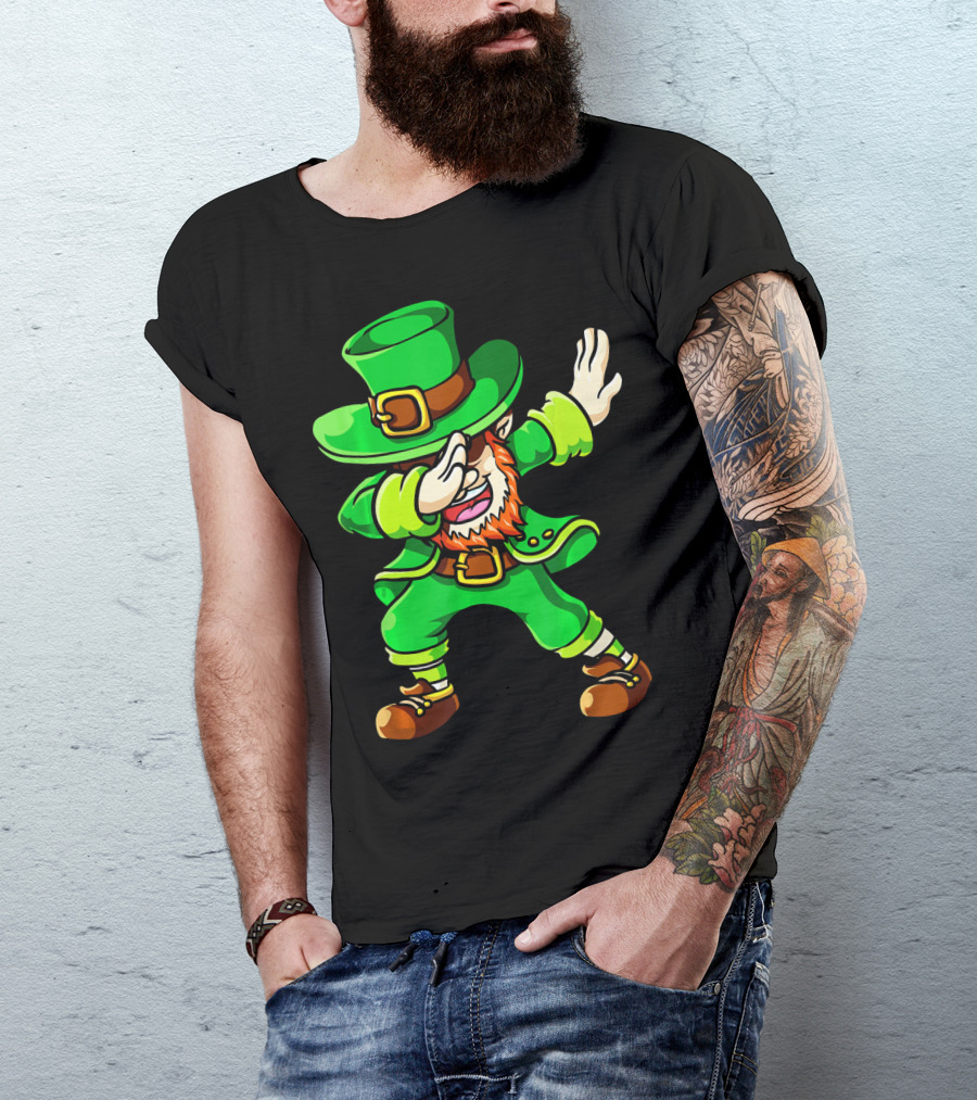 St Patricks Day Dabbing Leprechaun Irish Celebration T-Shirt