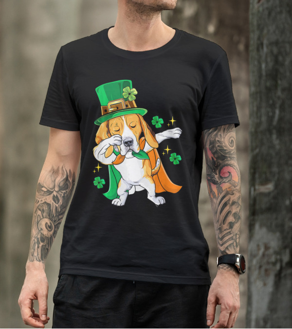 Beagle Dabbing Leprechaun St Patricks Day Shamrocks T-Shirt