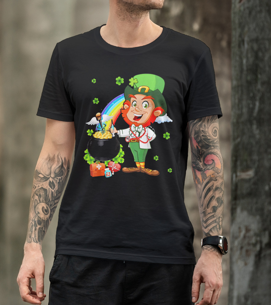 Lucky Medical Scrub Nurse Doctor Leprechaun With Pot Of Gold And Rainbow T-Shirt