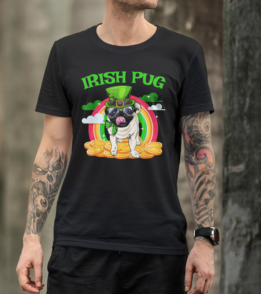 Irish Pug Funny St Patricks Day Leprechaun Rainbow Coins T-Shirt