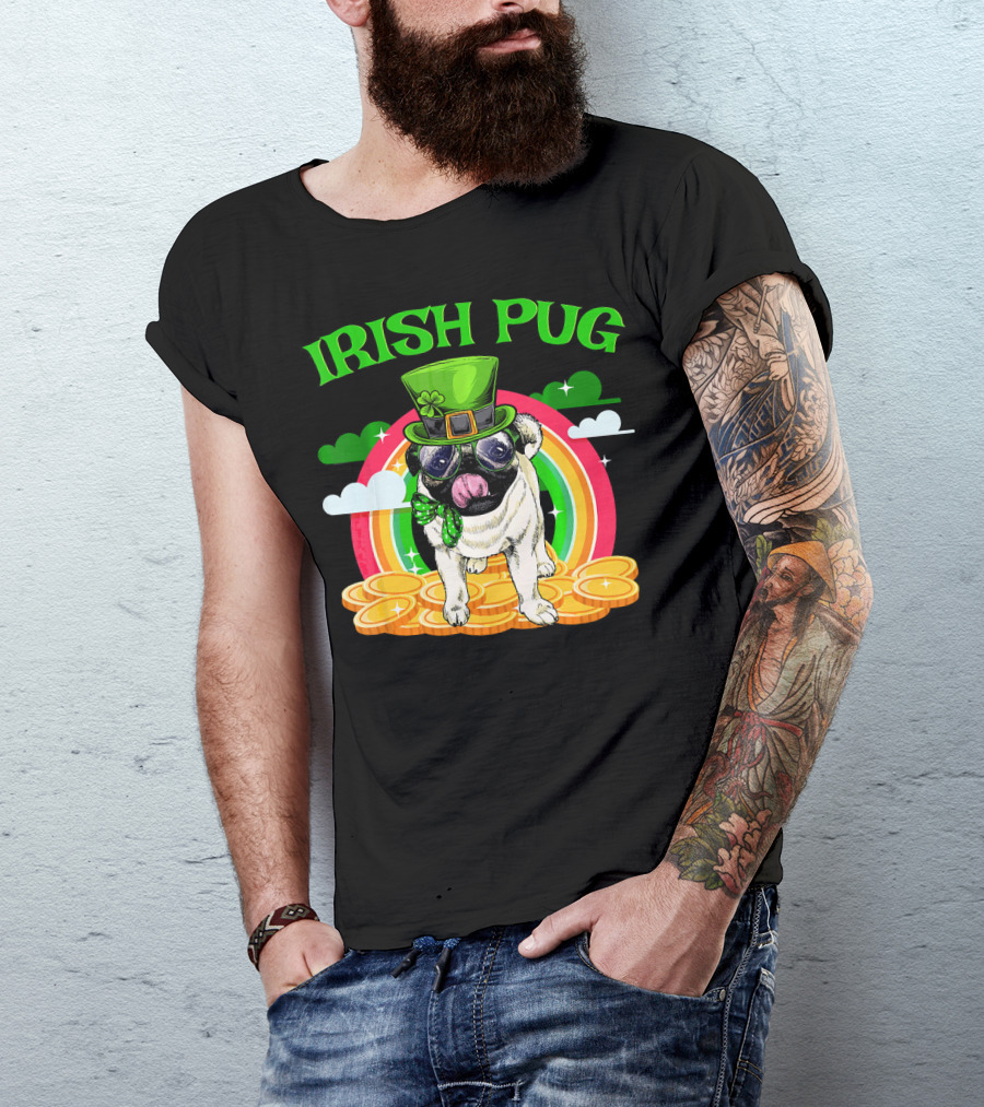 Irish Pug Funny St Patricks Day Leprechaun Rainbow Coins T-Shirt