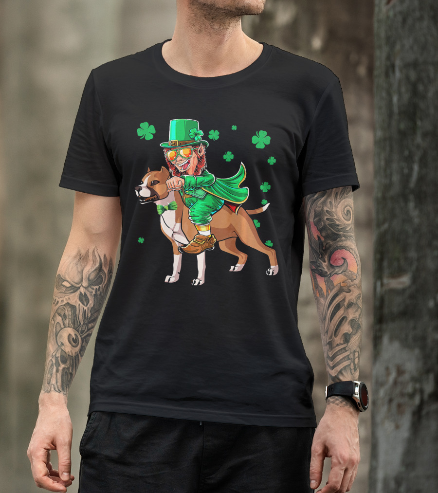 Leprechaun Riding Amstaff With Shamrock St. Patrick's Day T-Shirt