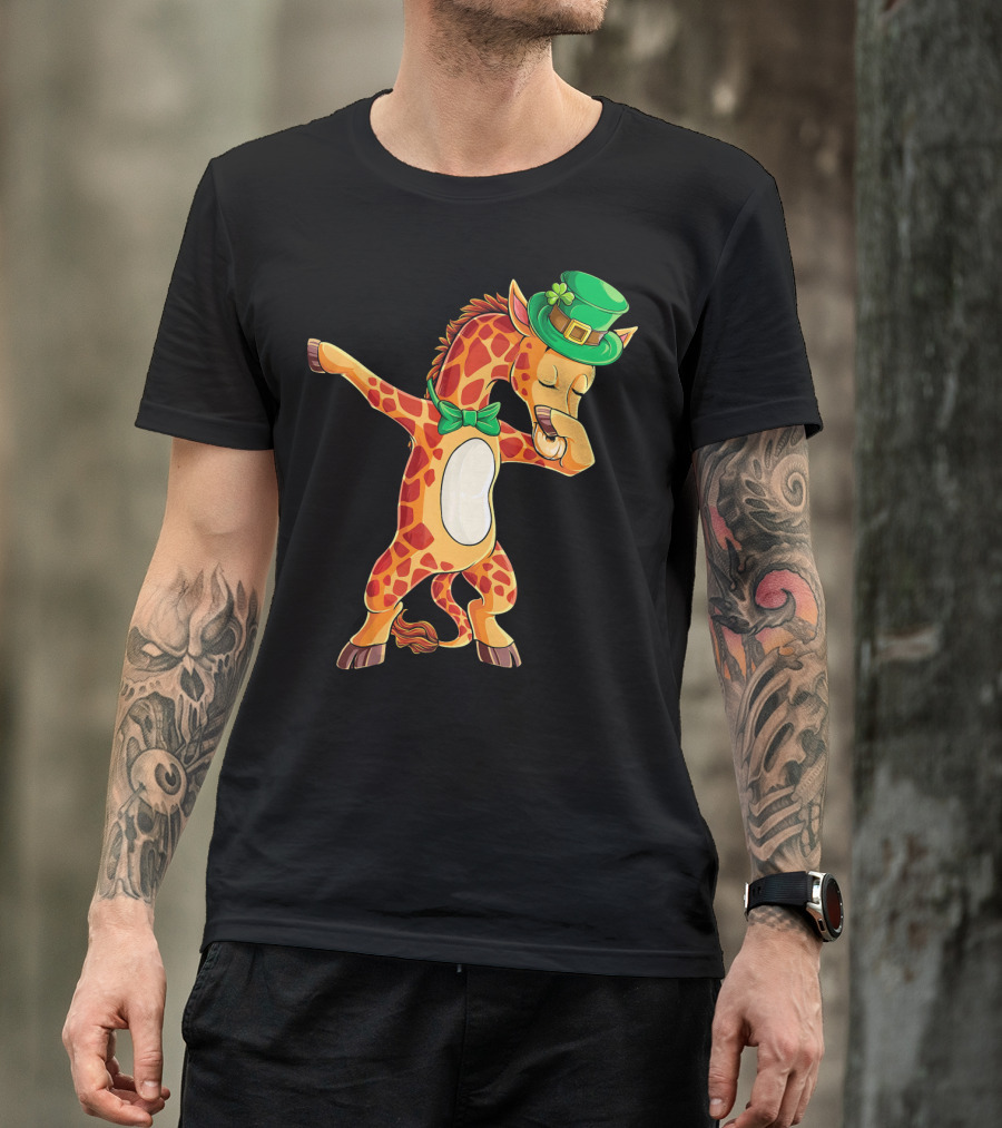 Giraffe Dabbing Leprechaun Hat Bow Tie T-Shirt