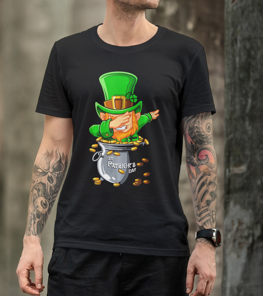 Dabbing Leprechaun St Patrick's Day Pot Of Gold T-Shirt