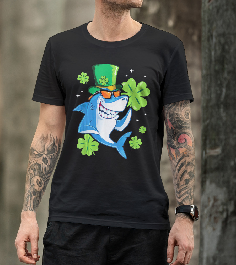 St Patricks Day Shamrock Paddy Shark Top Hat Dancing With Four-Leaf Clovers T-Shirt
