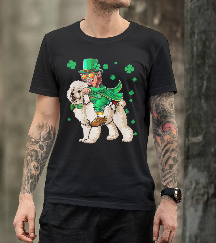Leprechaun Riding Bichon Frise With Shamrock St. Pat's Day Charm T-Shirt