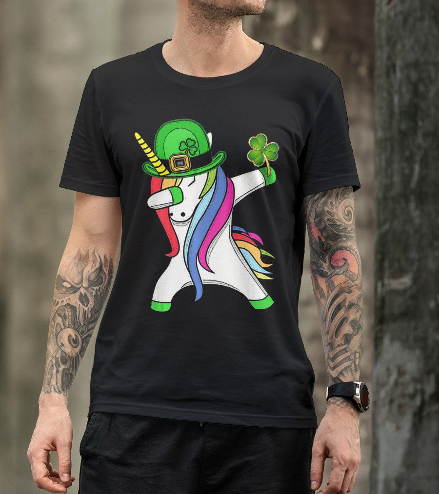 Lepricorn Unicorn Leprechaun St.P Clover Hat Dabbing T-Shirt