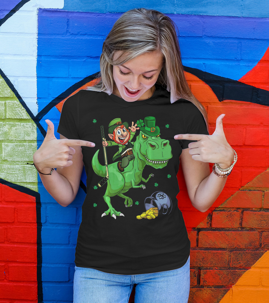 Funny St. Pat Rex Day Leprechaun Riding Dinosaur With Hockey Stick And Gold Coins T-Shirt