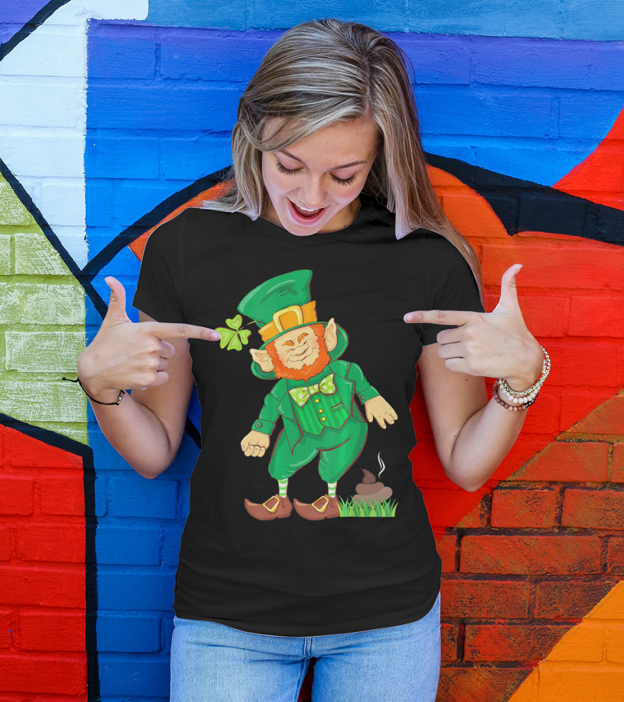 St Paddy Pooping Leprechaun Funny Saint Patrick's Day Humor T-Shirt