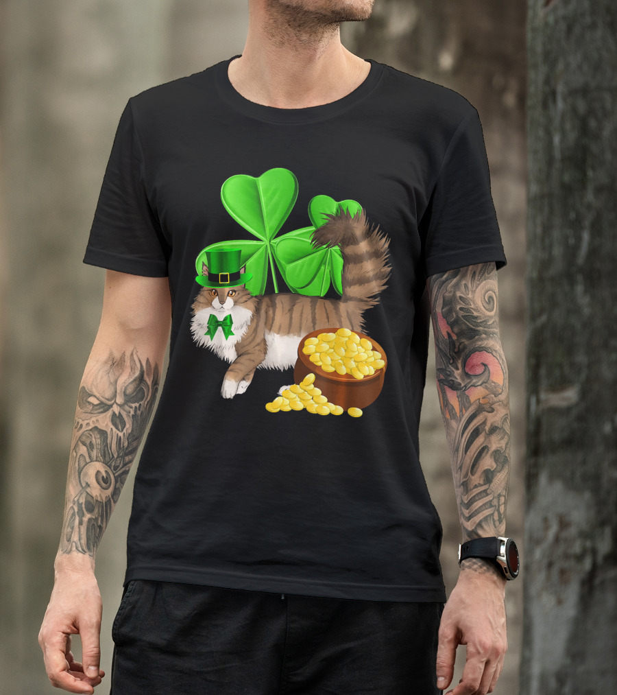 Norwegian Forest Cat Shamrock Gold T-Shirt