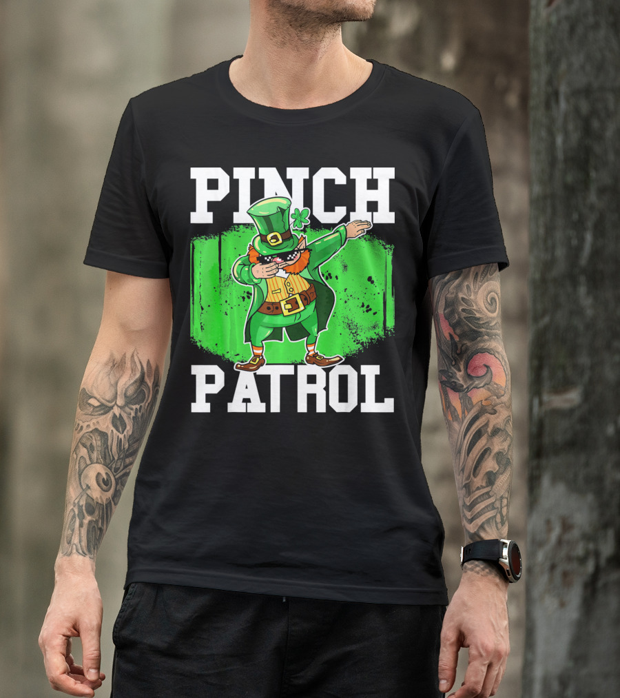Pinch Patrol St Patrick Dabbing Leprechaun T-Shirt