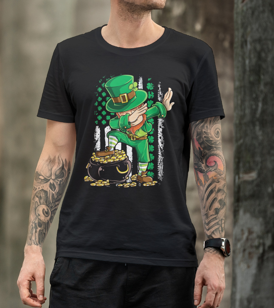 Dabbing Leprechaun With Shamrocks And Gold Coins Irish American T-Shirt