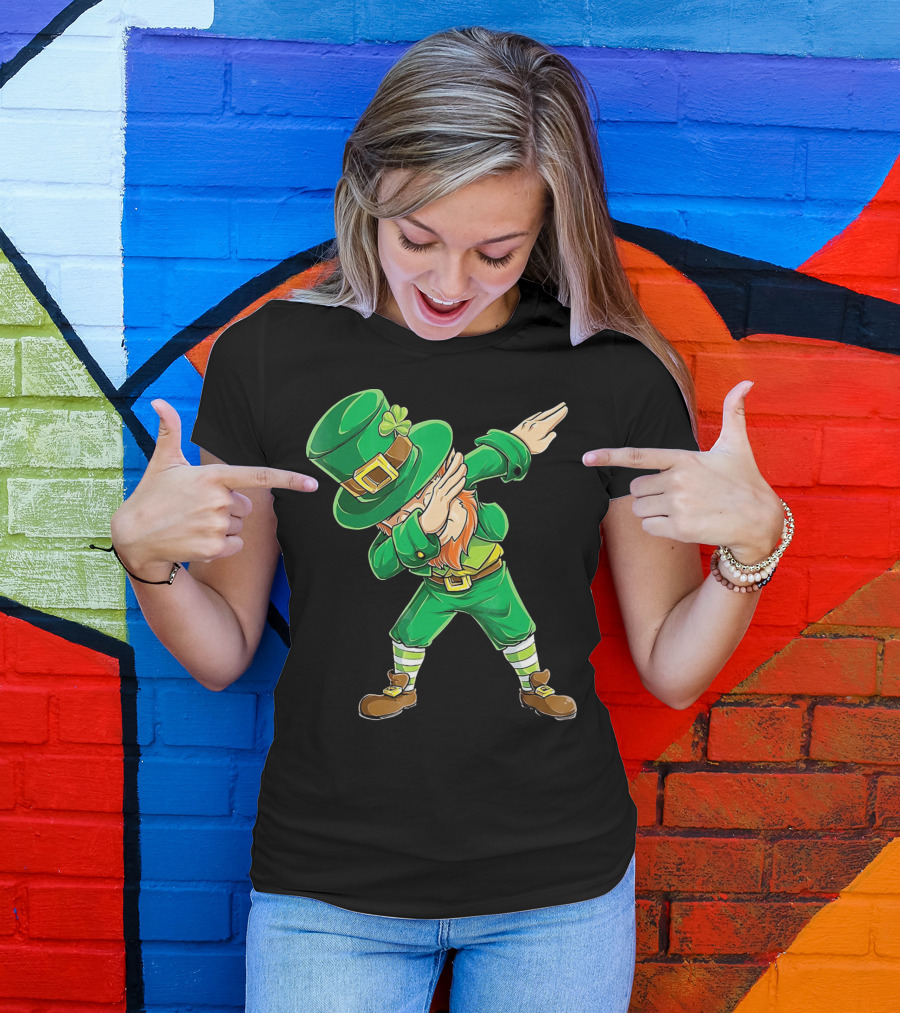 Dabbing Leprechaun Dab Dance St Patricks Day Irish Green Hat T-Shirt