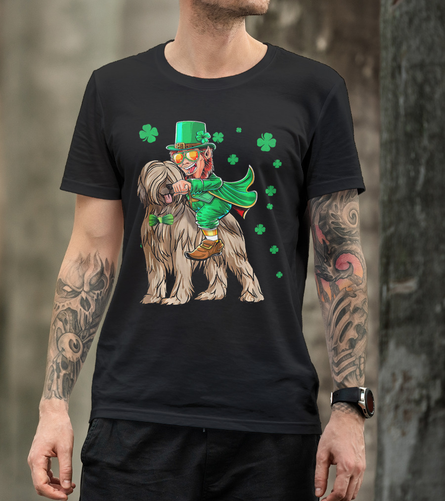 Leprechaun With Briard Surrounded By Shamrocks For St. Patrick's Day T-Shirt