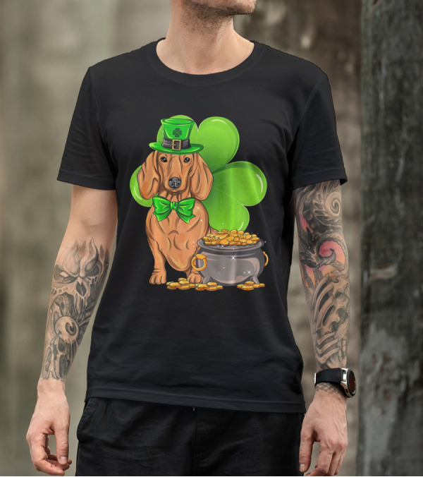 Dachshund St Patricks Day Leprechaun Dog Shamrock Hat Pot Of Gold T-Shirt