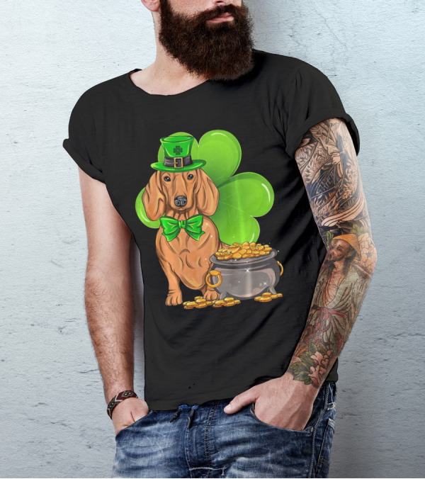 Dachshund St Patricks Day Leprechaun Dog Shamrock Hat Pot Of Gold T-Shirt