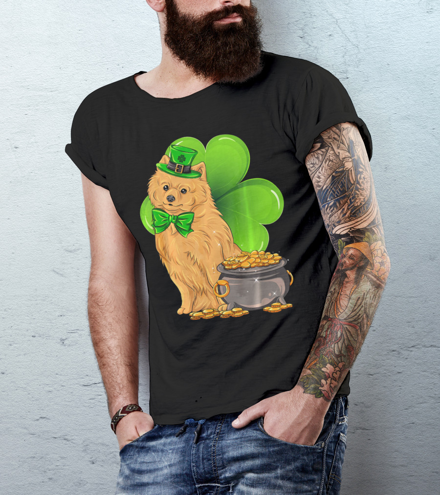 Pomeranian St Patricks Day Leprechaun Dog With Pot Of Gold And Clover T-Shirt