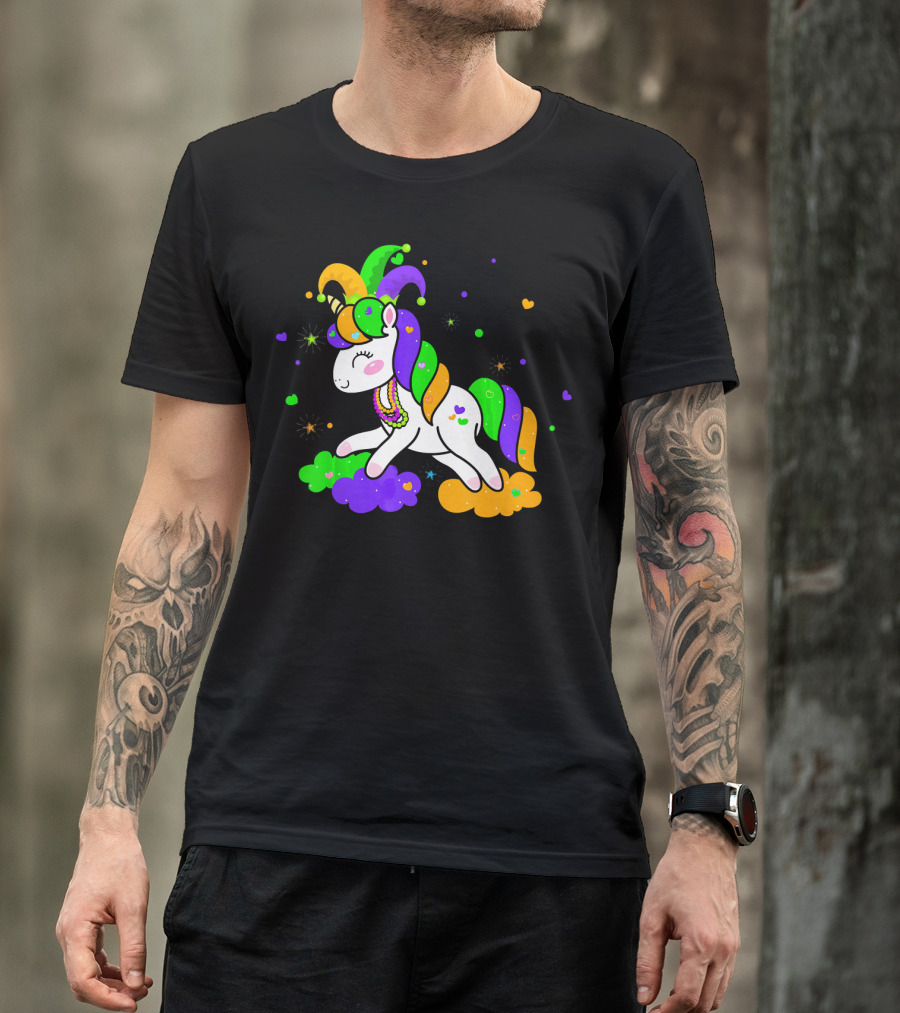 Unicorn Mardi Gras Party Rainbow Mask Beads T-Shirt