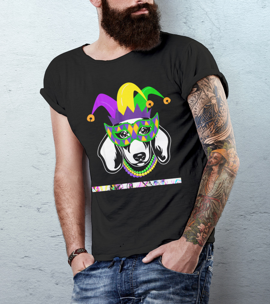 Mardi Gras Dachshund Jester Mask Beads Dogs Love T-Shirt